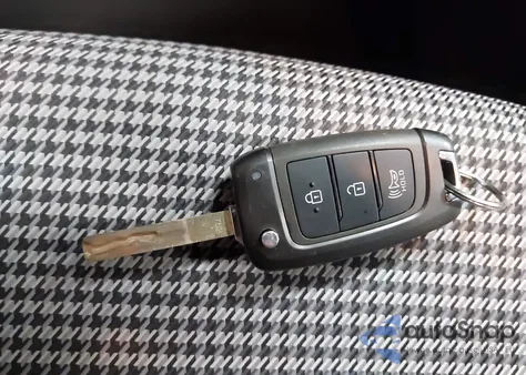 2023 Hyundai Kona Se z USA, uszkodzony, nr VIN KM8K2CAB1PU947924